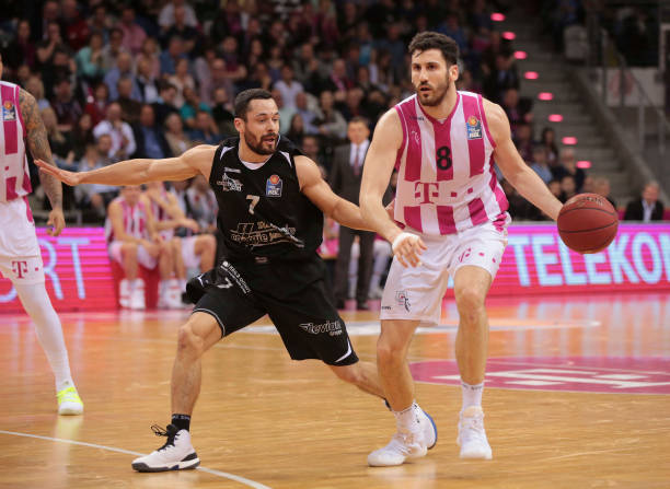 在交流过程 在交流过程